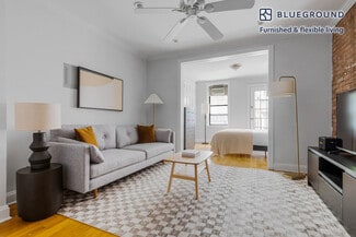 118 Christopher St Unit FL2-ID2075, New York, NY 10014