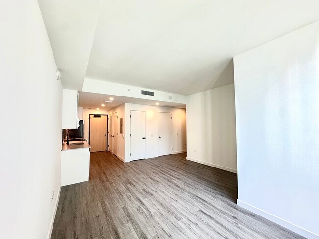 1900 NW 1st Place unit A12, Miami, FL 33136 - photo 7