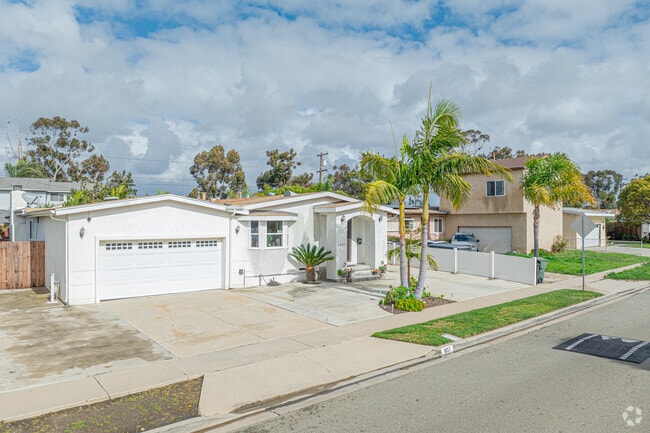 Multiple architectural styles can spotted on the same street in Castle Park.
