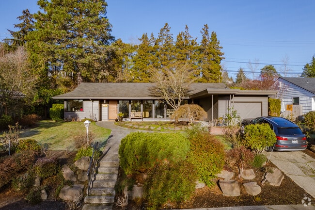 The average Windermere home is valued at around $1.9 million.