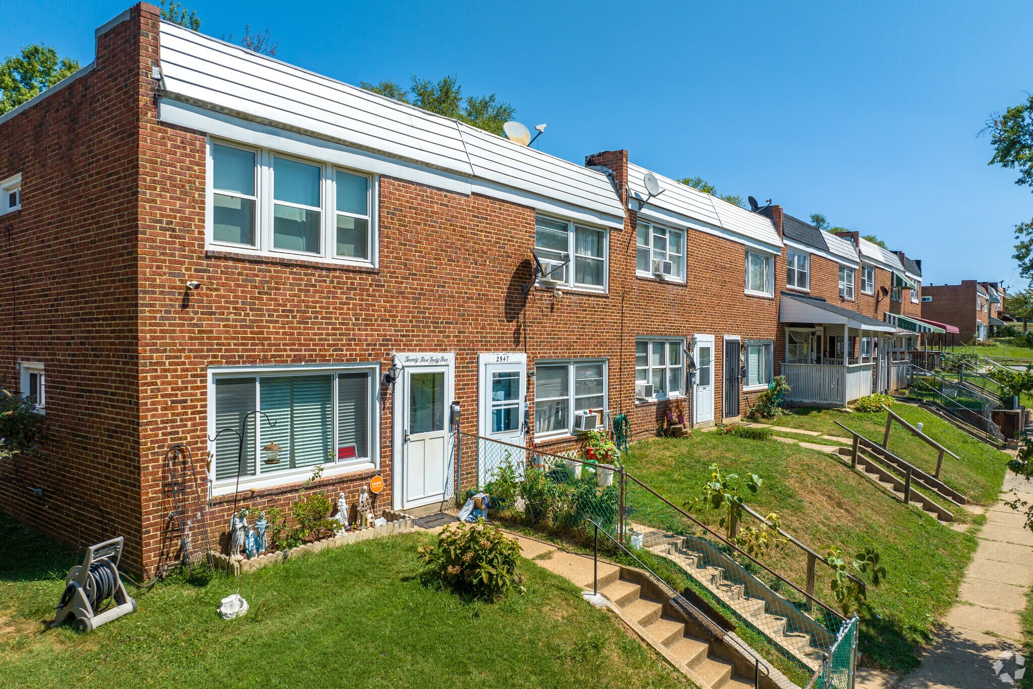 The Lakeland neighborhood has beautiful rowhouses at an affordable price for first-time buyers.