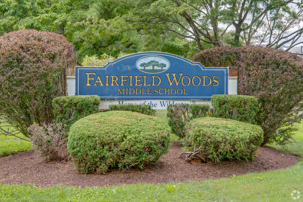 Fairfield Woods Middle School is a top choice school for students located in Fairfield.