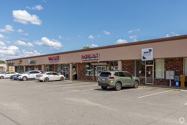 There are several retail options in the Paradis\Boutte area.