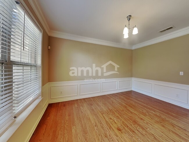 5715 Oxborough Way, Alpharetta, GA 30005 - photo 7