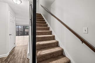 341 Oak St Unit 14, Manchester, CT 06040