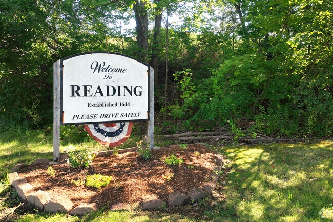 Welcome to Reading sign greets visitors entering the town.