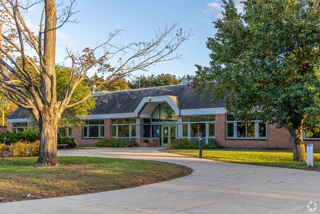 The Willard Elementary School is committed to excellence and academic achievement for all kids.