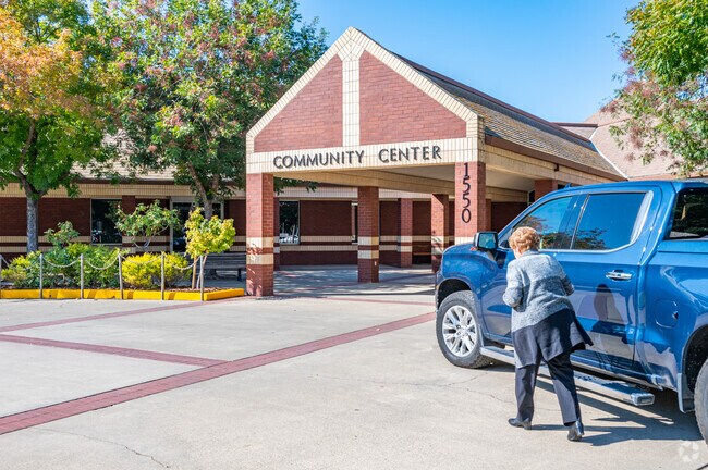 The Maidu Museum and Community Center serves the neighborhood of Cirby Park.