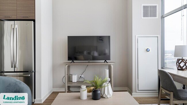 347 W Chestnut St unit 2504, Chicago, IL 60610 - photo 2