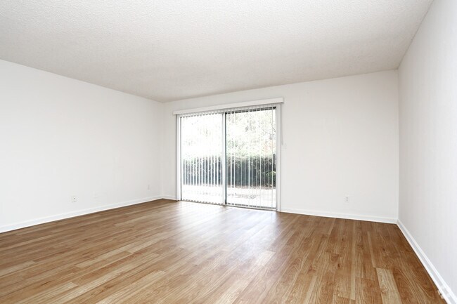 The Villas at Harbor Pointe, Pinole, CA 94564 - photo 4