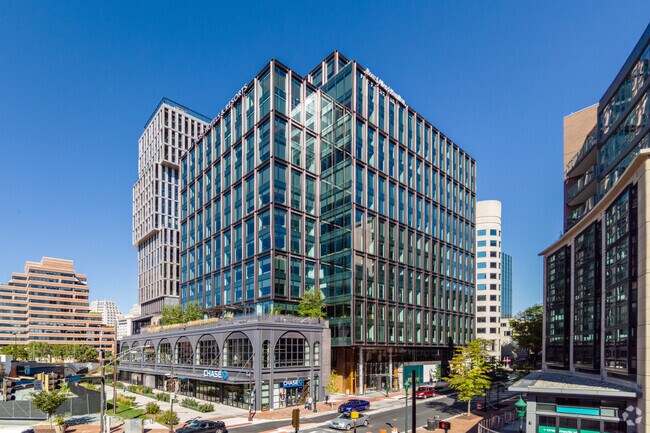 Employment opportunities are endless and close by in North Bethesda, including Host Hotels.