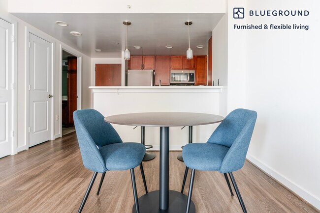 3444 Fairfax Dr unit FL12-ID1227, Arlington, VA 22201 - photo 7