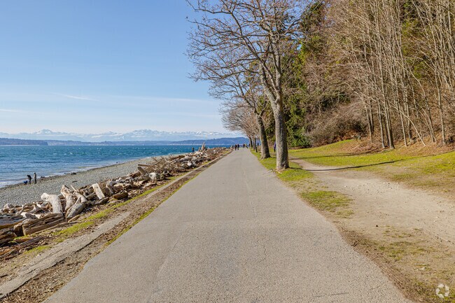 Lincoln Park has a walking path along the mesmerizing Puget Sound in Fauntleroy.