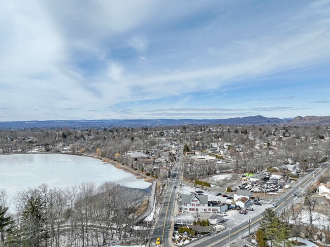 Welcome to Congers a wonderful city with great schools and large homes.