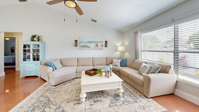 2000 Sheffield Ct, Oldsmar, FL 34677 - photo 3