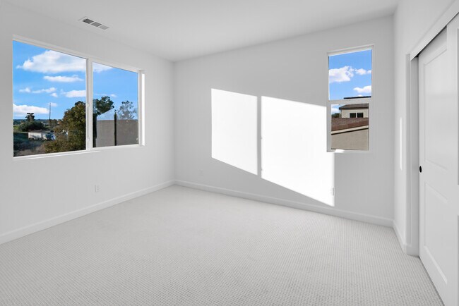 295 Hadley Way, Oceanside, CA 92057 - photo 5