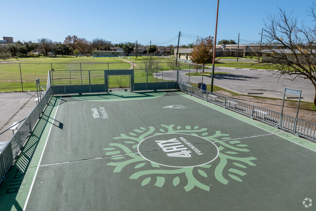 Students at Wooldridge Elementary School have access to a soccer field and running track.