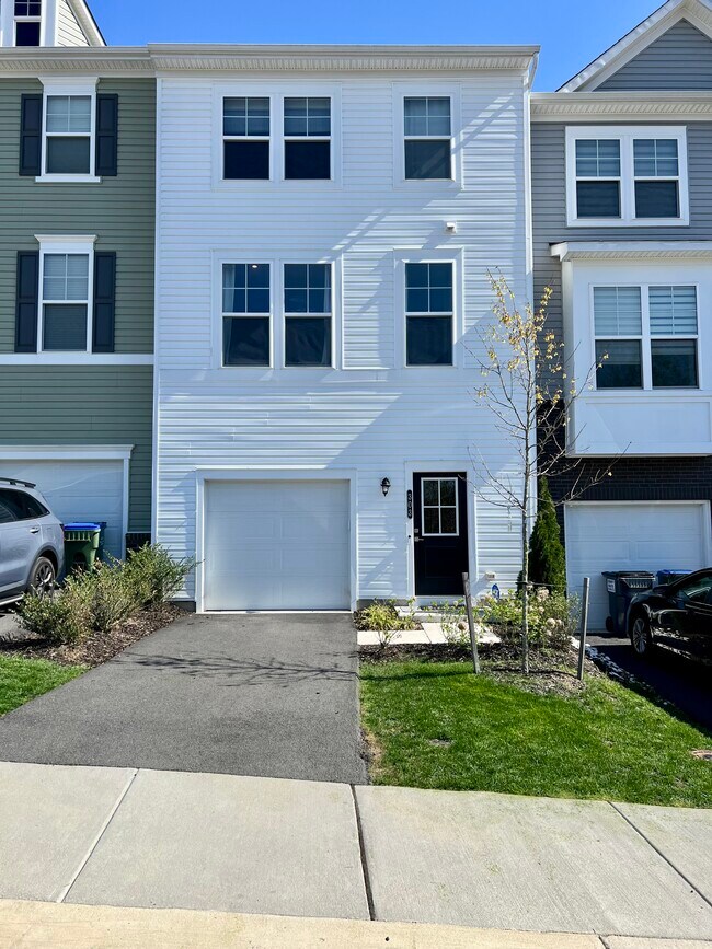 303 Barnwell Dr, Stafford, VA 22554