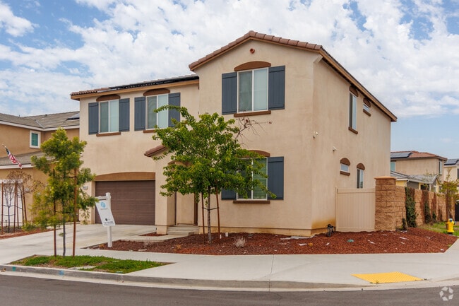 Rainbow Ridge has many larger homes in newer developments.