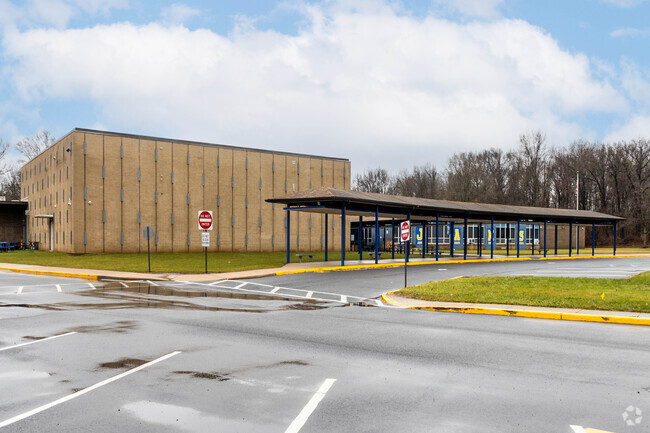 There are close to 1000 students attending John Adams Middle School.