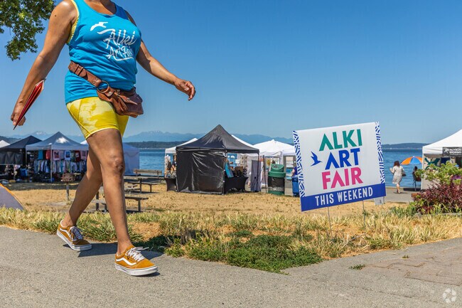 The Alki Art Fair is a three day affair happening along the shores of Alki Beach every summer.