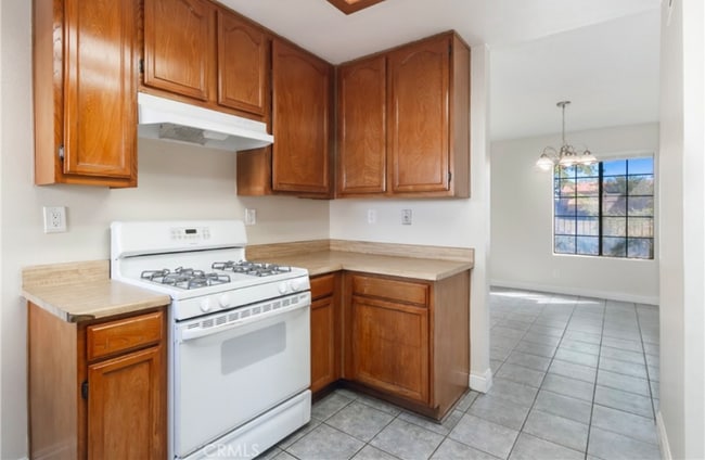 2260 E Ave Q4, Palmdale, CA 93550 - photo 3