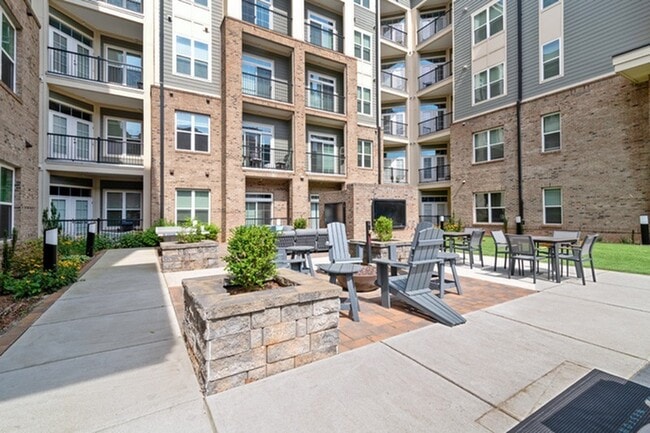 Lantower Weston Corners, Cary, NC 27513 - photo 3