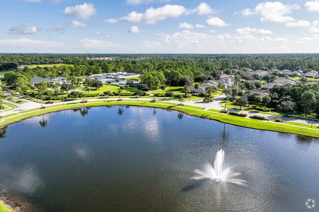 Bayside Lakes is a tight knit community with an impressive number of activities and amenities.