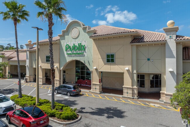 Lake Tibet's local Publix is located on Apopka-Vineland Road.