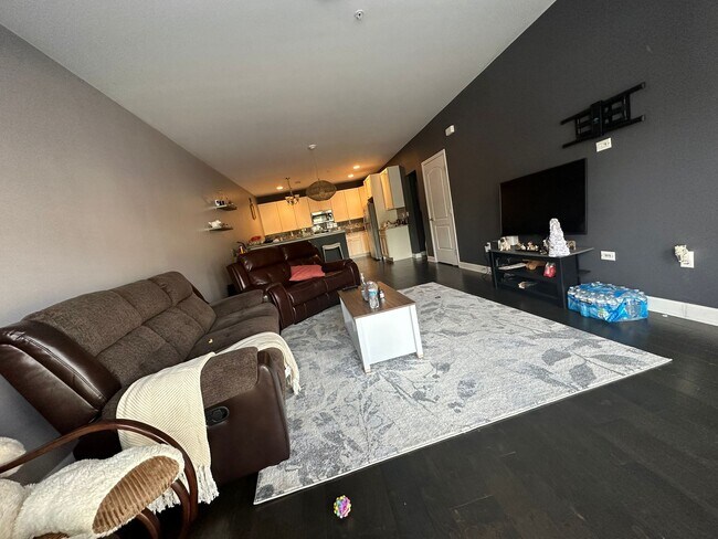 5580 Arbor Chase Dr unit 77, Ann Arbor, MI 48103 - photo 4