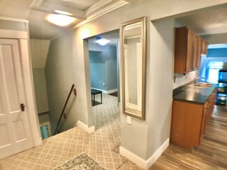 236 Shelburne Rd Unit 3, Burlington, VT 05401