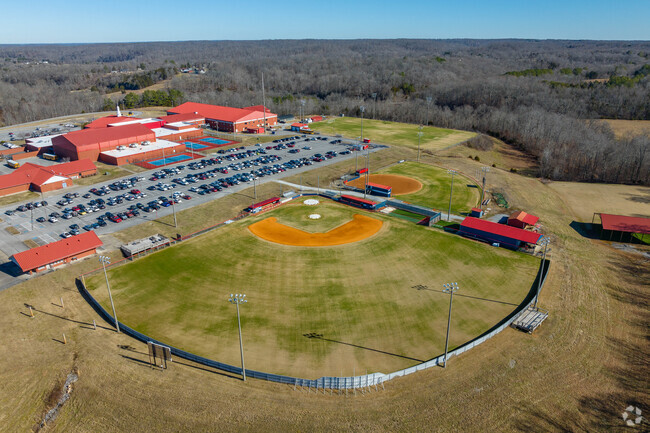 Creek Wood High School has multiple baseball diamonds in Charlotte.