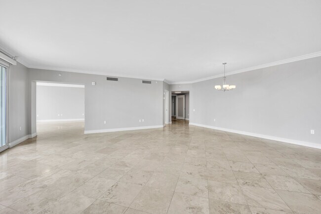 2777 Paradise Rd unit 2002, Las Vegas, NV 89109 - photo 4