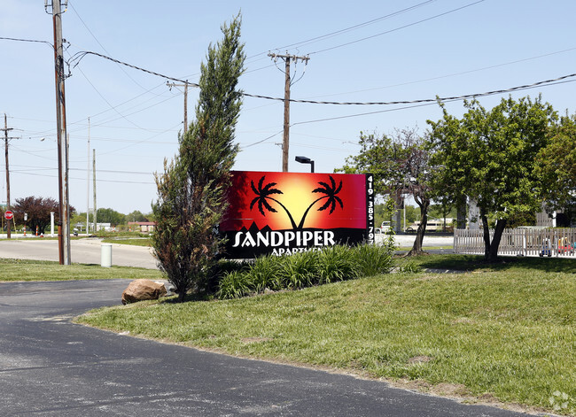 Sandpiper Apartments