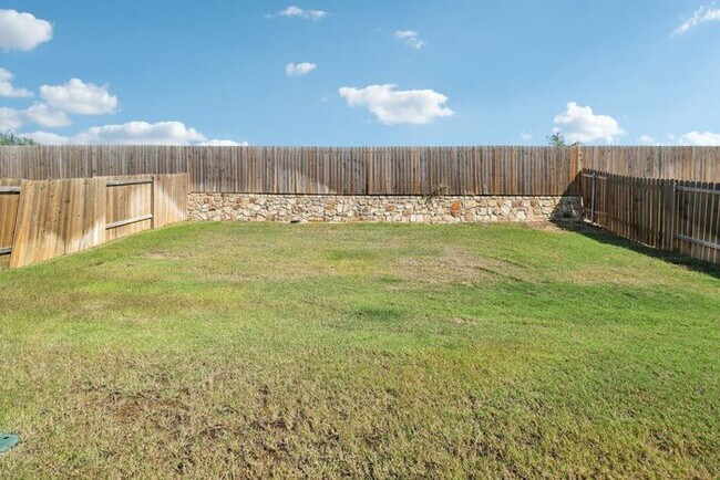 620 Beall St, Denton, TX 76207 - photo 7