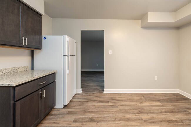 Cub Hill Apartments, Baltimore, MD 21234 - photo 6