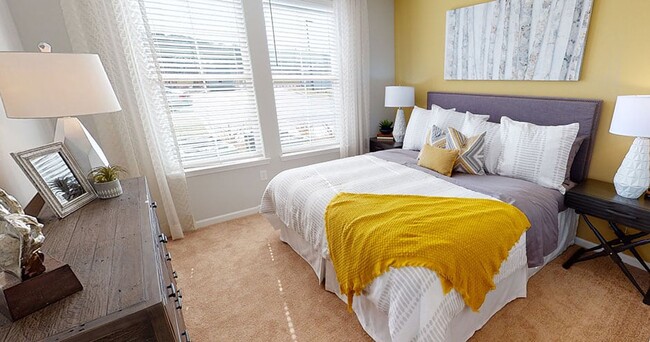 The Manhattan on the River Apartments, Dayton, KY 41074 - photo 4