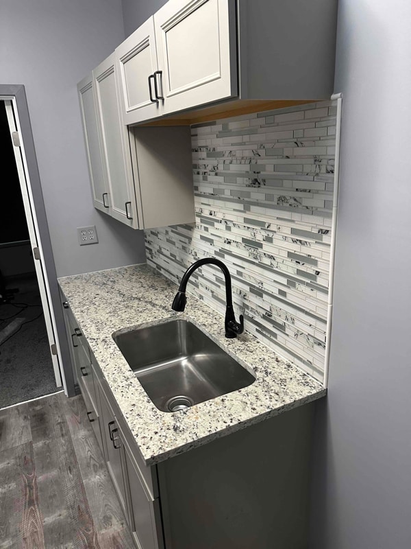 809 Cedar St, Salina, KS 67401