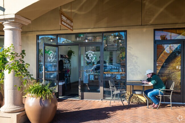 Energize with fresh juice from Thrive Juice Lab in Newport North