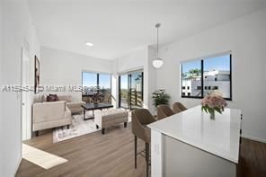 Oaklyn, Oakland Park, FL 33306 - photo 4