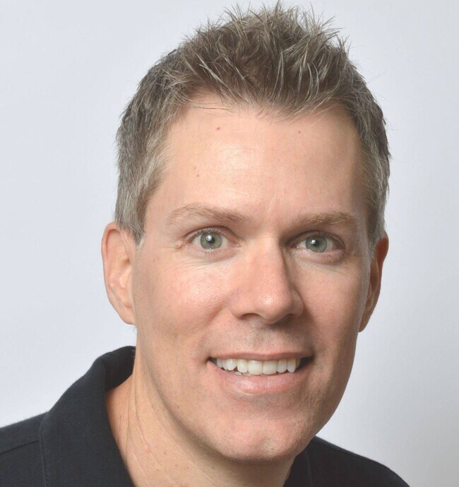 Larry Rarer