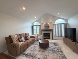 4205 Brookcrest Dr SW, Wyoming, MI 49418