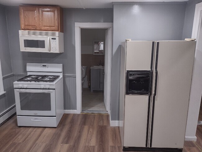 319 2nd St unit 1, Albany, NY 12206 - photo 3