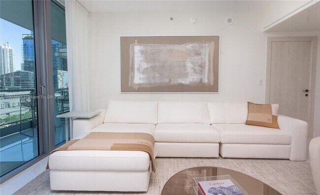 Mint at Riverfront unit 3406, Miami, FL 33130 - photo 5