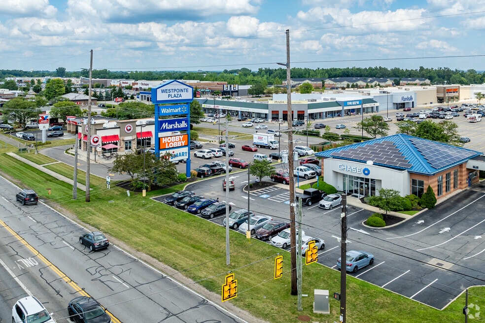 NH_Brookhollow_527797_P2_V1_AP_081924