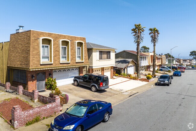 Distinctively styled homes are common in Serramonte.