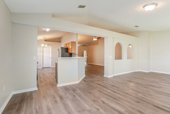 1812 Norseman Ct, Middleburg, FL 32068 - photo 5