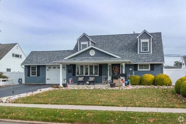 Some of the homes in Junewood have attached garages.