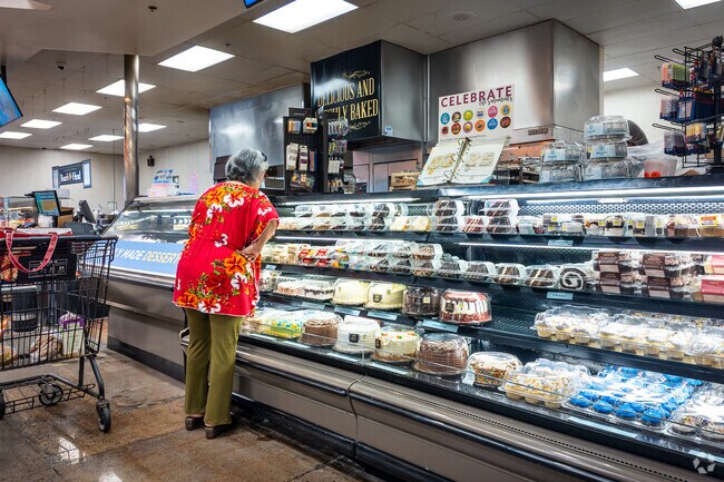 Pick up a custom cake at Ralph’s near Newport North.