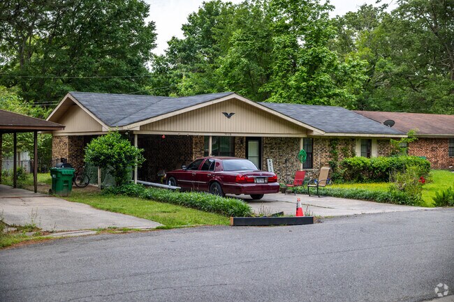 Smaller, older homes are common in the heart of Pine Blulff.